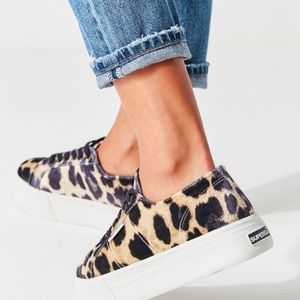 Superga Shoes - Superga Velvet Leopard Platform Sneakers NIB Superga Shoes - Superga Velvet Leopard Platform Sneakers NIB